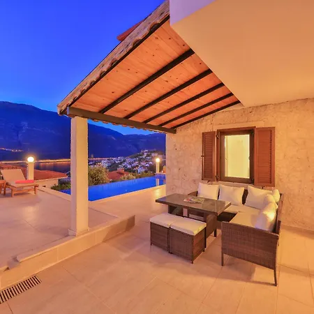 Vila Sunshine, Peninsula